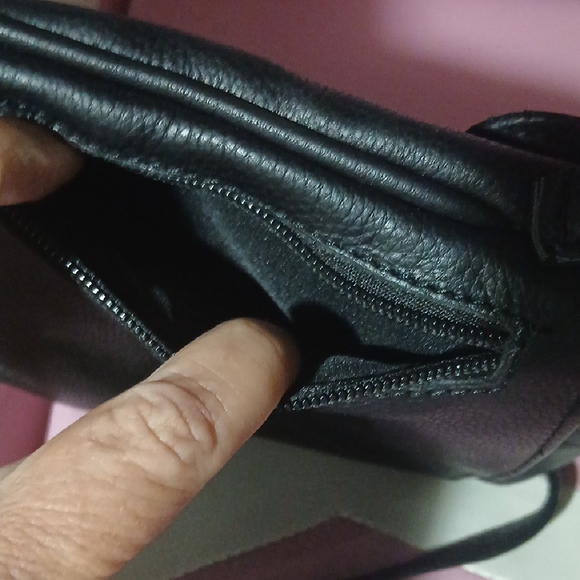 MilwaBlack Leather Crossbody Bag with Metal Accents - Picture 9 of 10